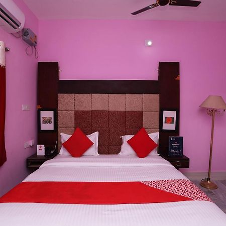 โอโย 14673 มา โฮม เรซิเดนซี Hotel บูบันเนสชวาร์ ภายนอก รูปภาพ