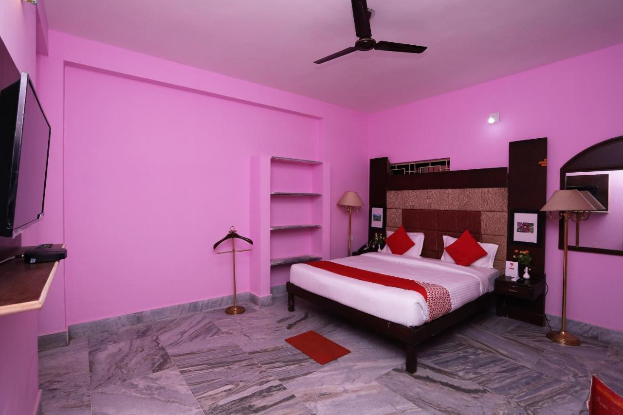 โอโย 14673 มา โฮม เรซิเดนซี Hotel บูบันเนสชวาร์ ภายนอก รูปภาพ